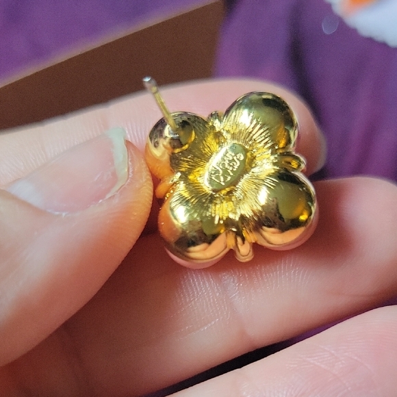 Joan Rivers Vintage Peach Coral Glass Colored Pierced Earrings - Picture 2 of 3